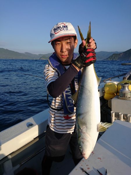 エンペラー 釣果