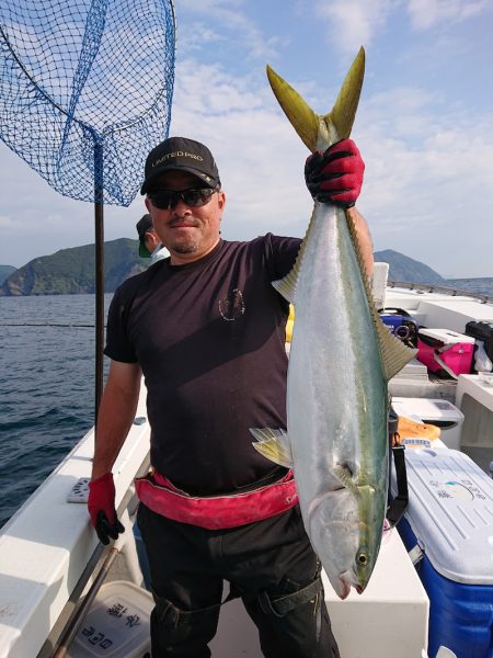 エンペラー 釣果