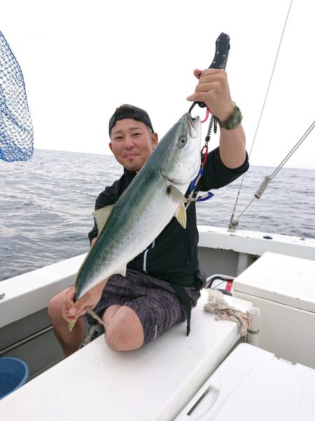 エンペラー 釣果