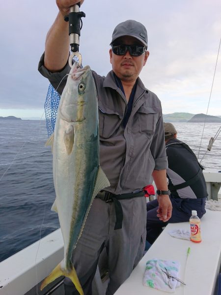 エンペラー 釣果