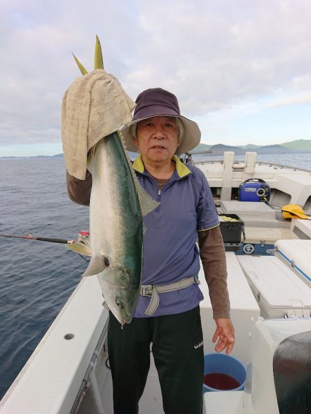 エンペラー 釣果