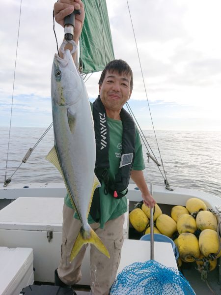 エンペラー 釣果