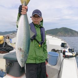 エンペラー 釣果