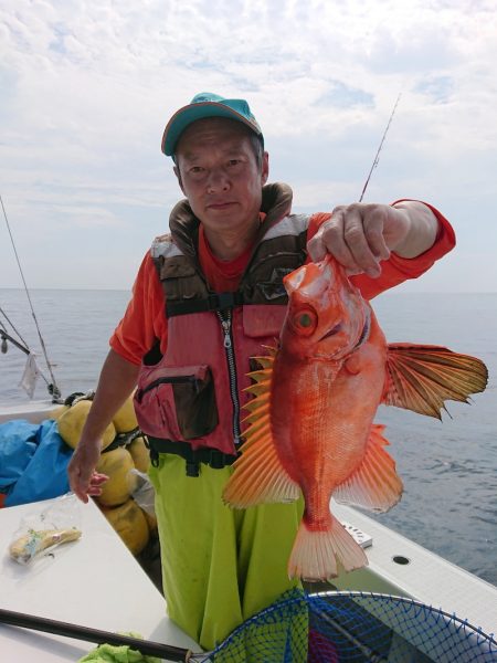 エンペラー 釣果