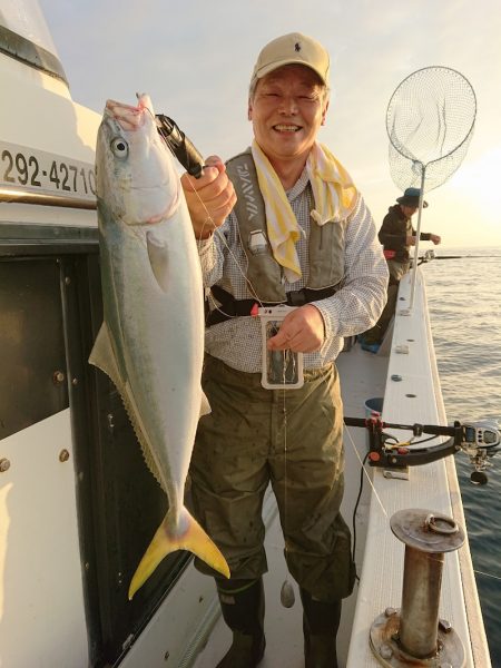 エンペラー 釣果