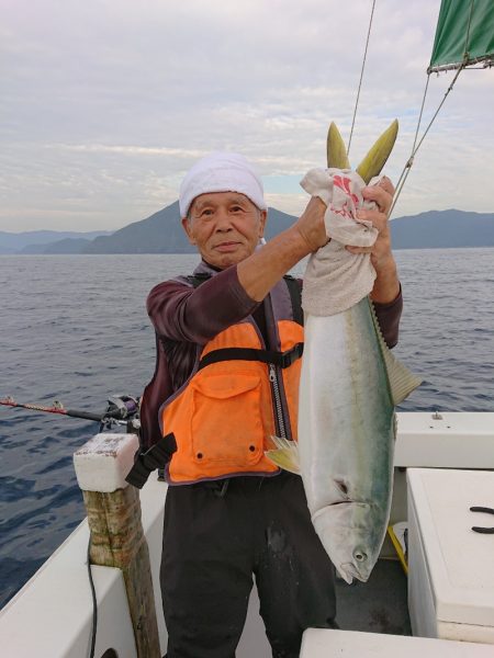 エンペラー 釣果