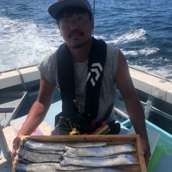 岡田釣船 八英丸 釣果