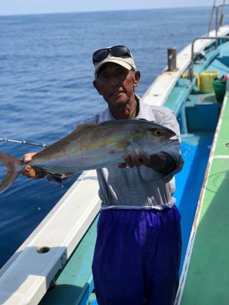 丸万釣船 釣果