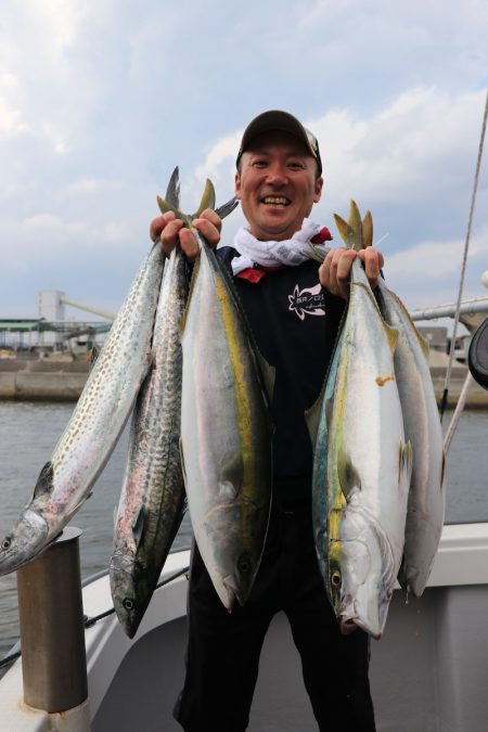浜栄丸 釣果