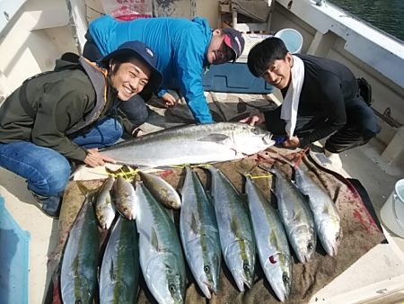 大物釣果速報！●光義丸：平戸市早福港