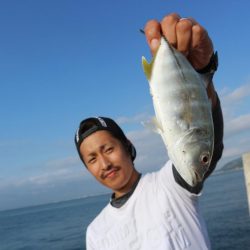 雨から逃げて淡路島