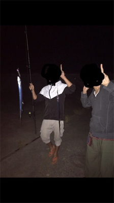 由比港 深夜タチウオ釣り