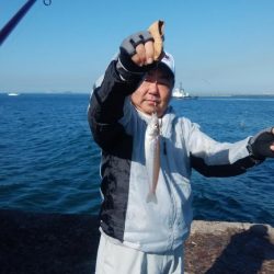 台風接近前の播磨新島釣行