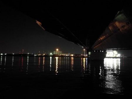 南港釣行 （10/15 10月半ば南港タチウオ釣り 6本(max 90cm) 釣果有り）