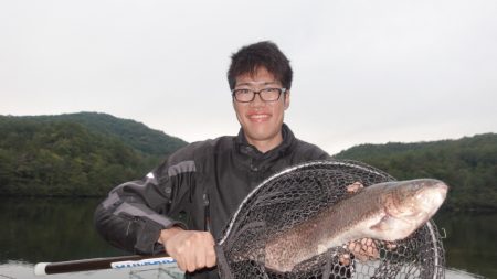 フィッシングレイクたかみや 釣果