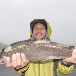 フィッシングレイクたかみや 釣果