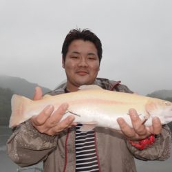 フィッシングレイクたかみや 釣果