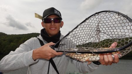 フィッシングレイクたかみや 釣果