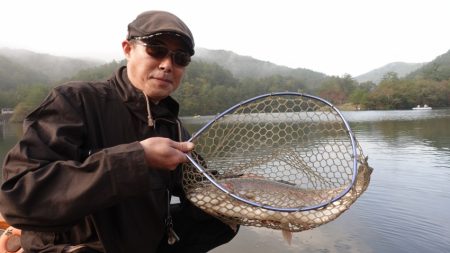 フィッシングレイクたかみや 釣果