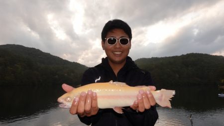 フィッシングレイクたかみや 釣果