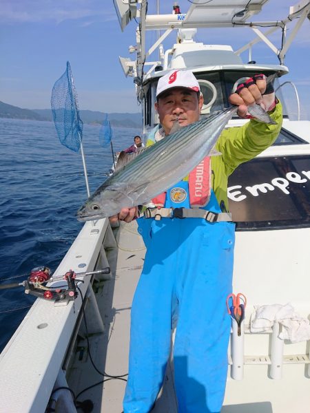 エンペラー 釣果