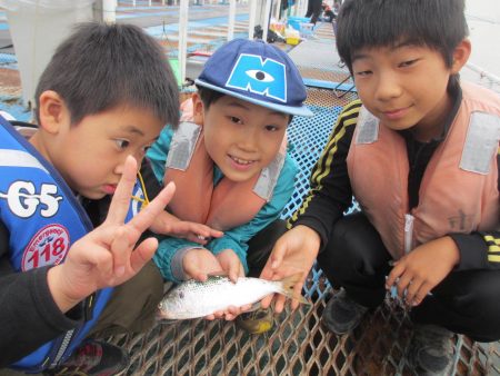 オリジナルメーカー海づり公園(市原市海づり…