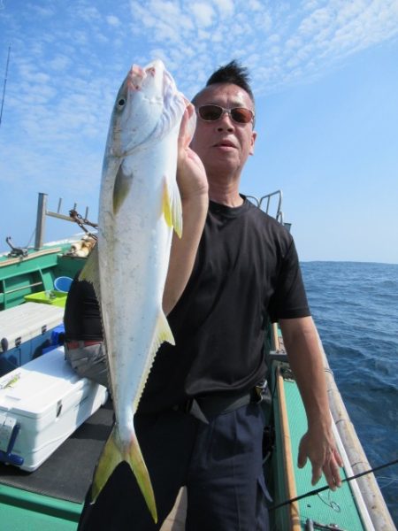 真祐丸 (しんゆうまる) 釣果