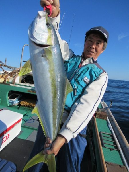 真祐丸 （しんゆうまる） 釣果