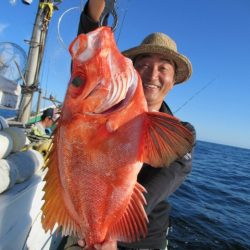 真祐丸 (しんゆうまる) 釣果