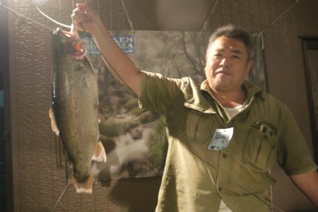 としまえんフィッシングエリア 釣果