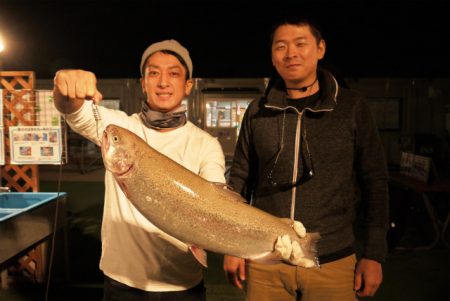 としまえんフィッシングエリア 釣果