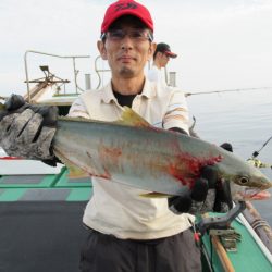 真祐丸 (しんゆうまる) 釣果