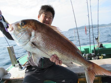 真祐丸 (しんゆうまる) 釣果