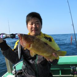 真祐丸 (しんゆうまる) 釣果