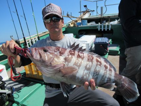 真祐丸 (しんゆうまる) 釣果