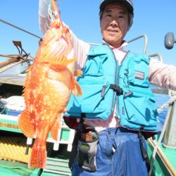 真祐丸 (しんゆうまる) 釣果