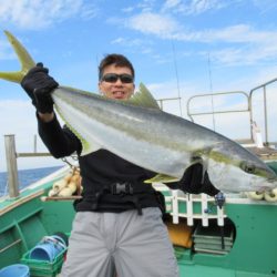 真祐丸 (しんゆうまる) 釣果