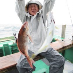 真祐丸 (しんゆうまる) 釣果