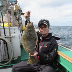 真祐丸 (しんゆうまる) 釣果