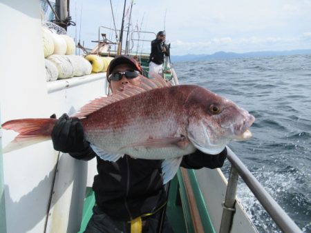 真祐丸 (しんゆうまる) 釣果