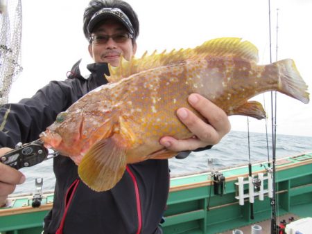 真祐丸 (しんゆうまる) 釣果