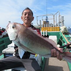 真祐丸 (しんゆうまる) 釣果