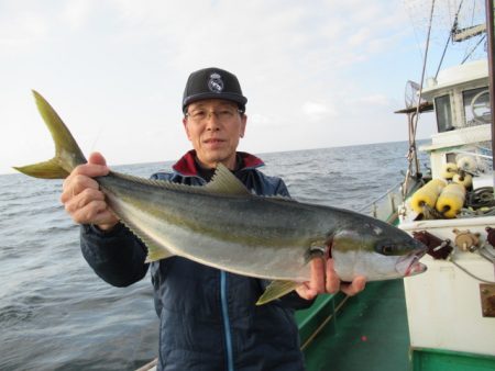 真祐丸 (しんゆうまる) 釣果