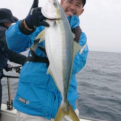 鷹王丸 釣果