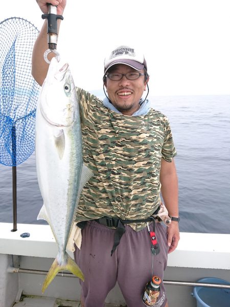 エンペラー 釣果