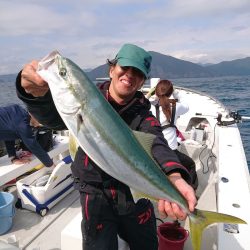 エンペラー 釣果