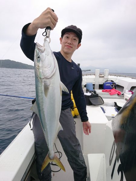 エンペラー 釣果