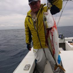 エンペラー 釣果