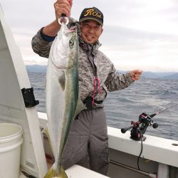 エンペラー 釣果