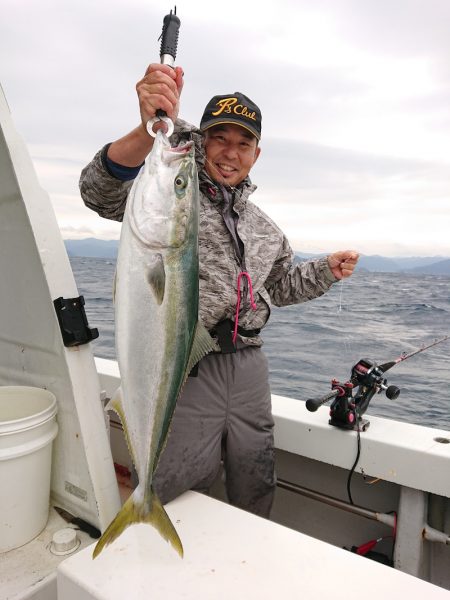 エンペラー 釣果